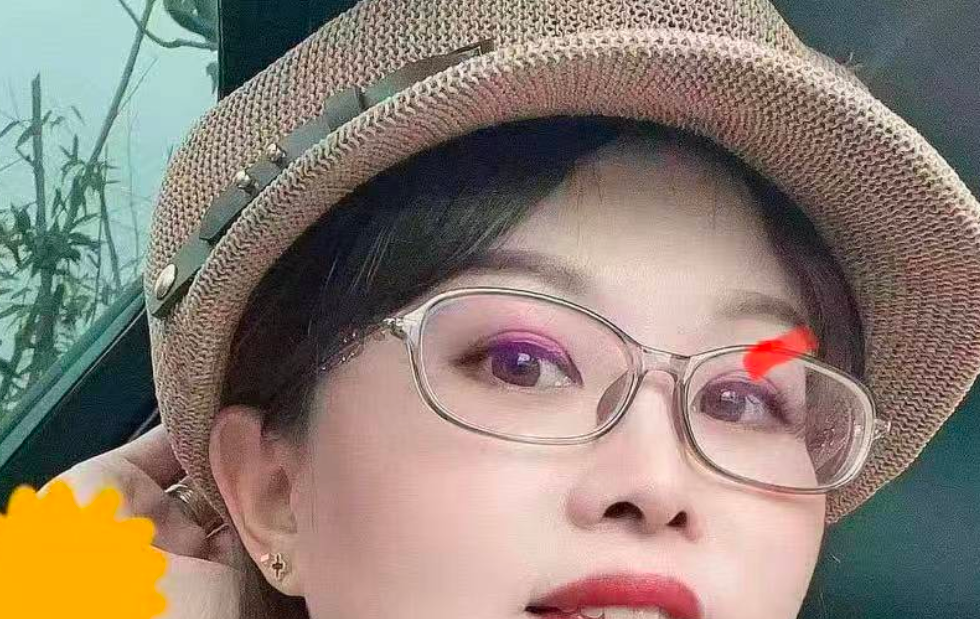 D杯妹子