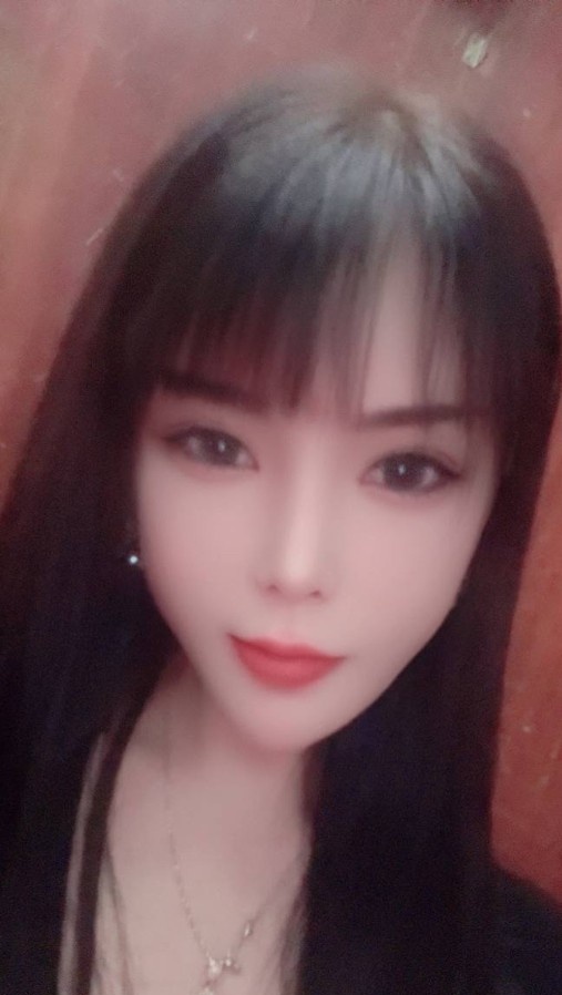 黄泥磅骚妹子