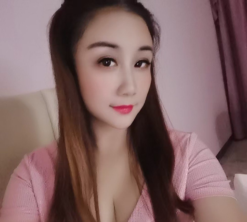 可双飞安安