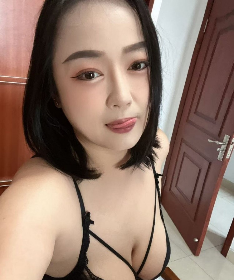 拱墅区肥臀大奶妹