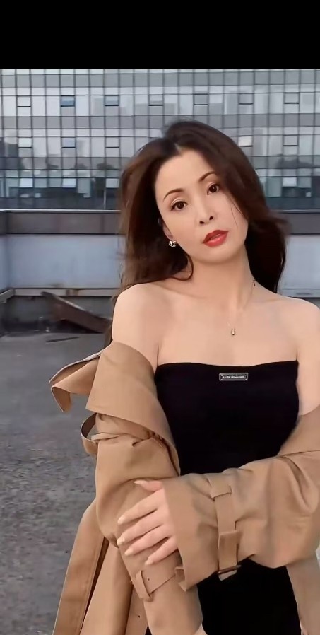 雨天cj人妻
