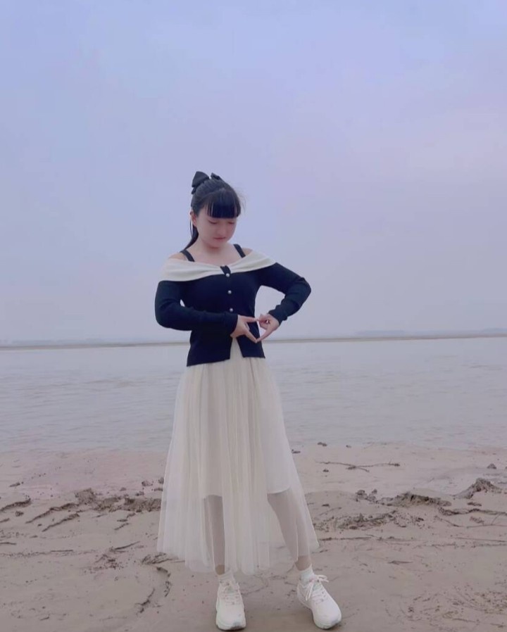 小萝莉型少妇