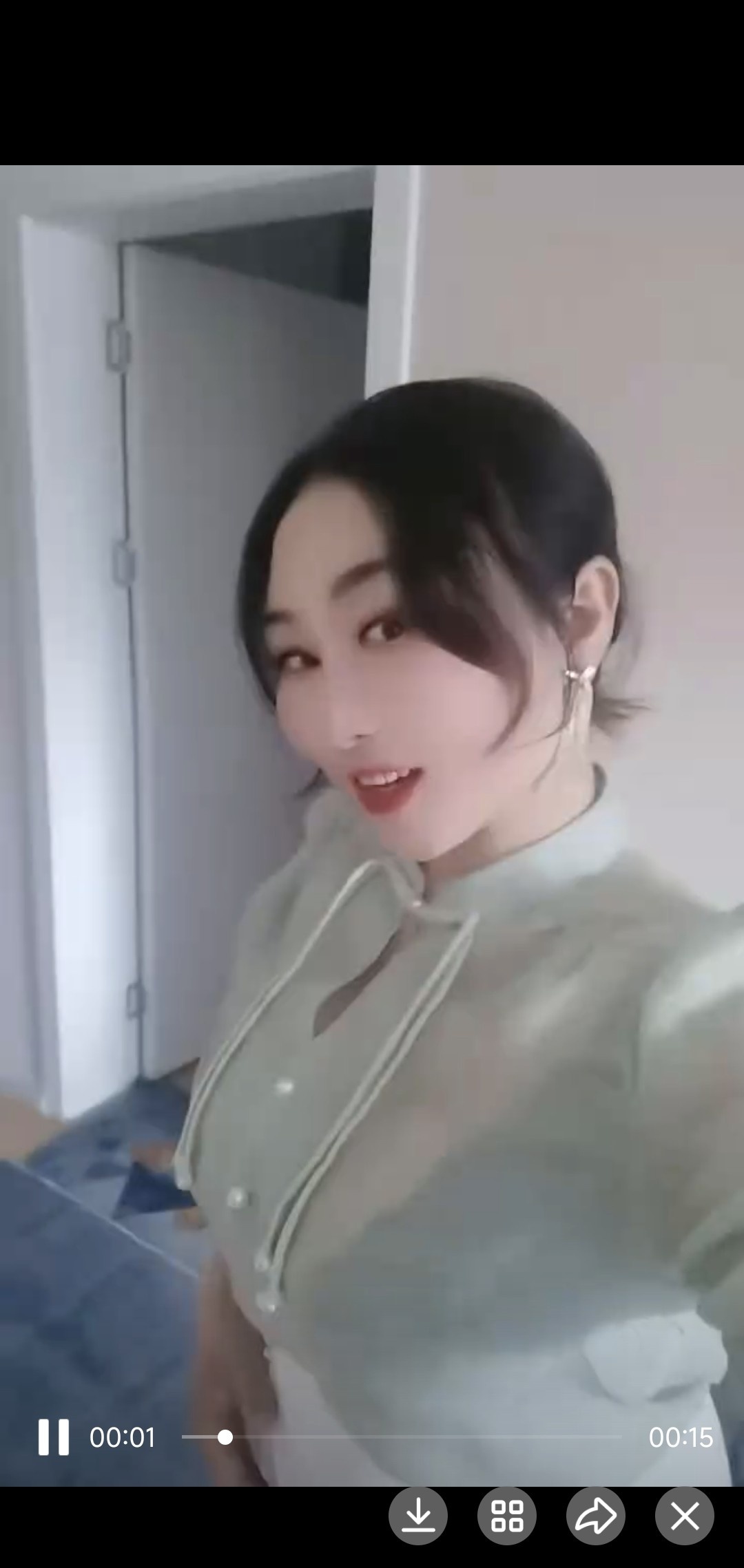 万象城附近的大奶熟女