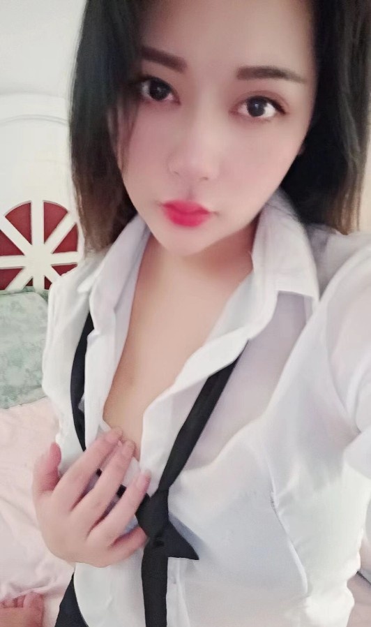 闵行大奶绮绮