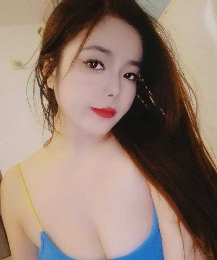 芜湖大奶妹糖糖