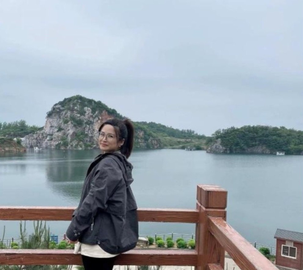 园一花店老板娘
