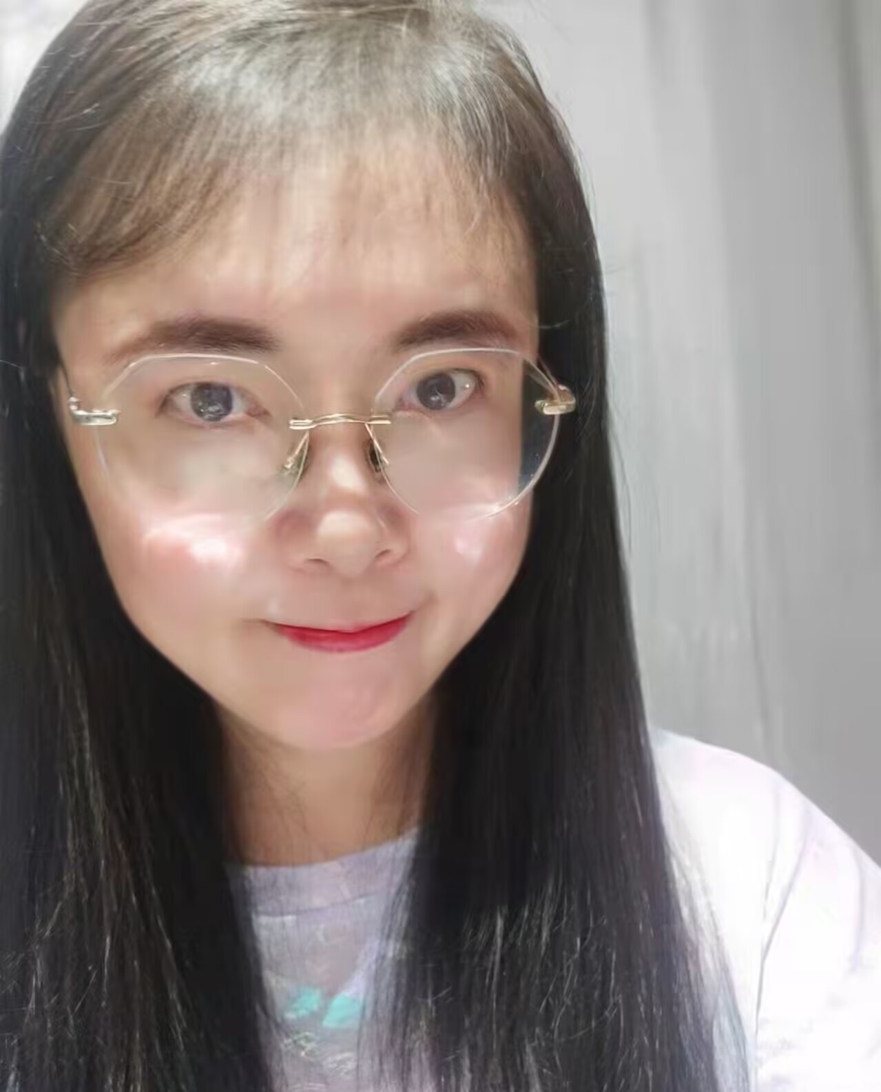 身材皮肤好少妇