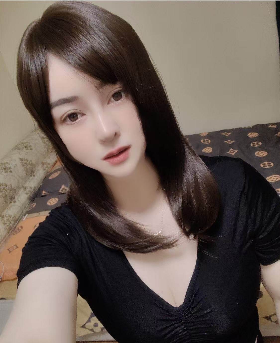 大臀制服诱惑老师