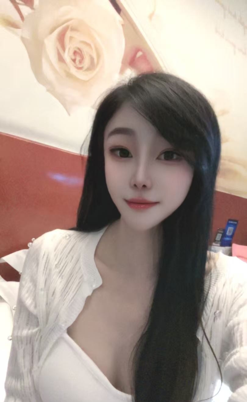 瑜伽老师一字马