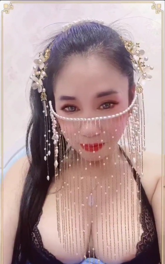 大胸桔子姐
