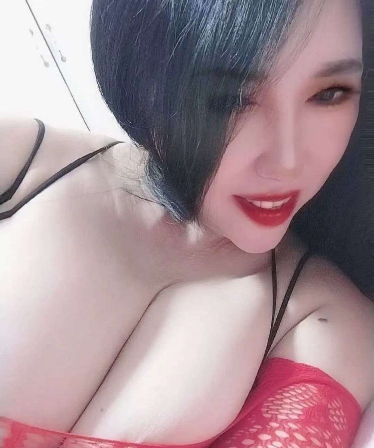 大胸桔子姐