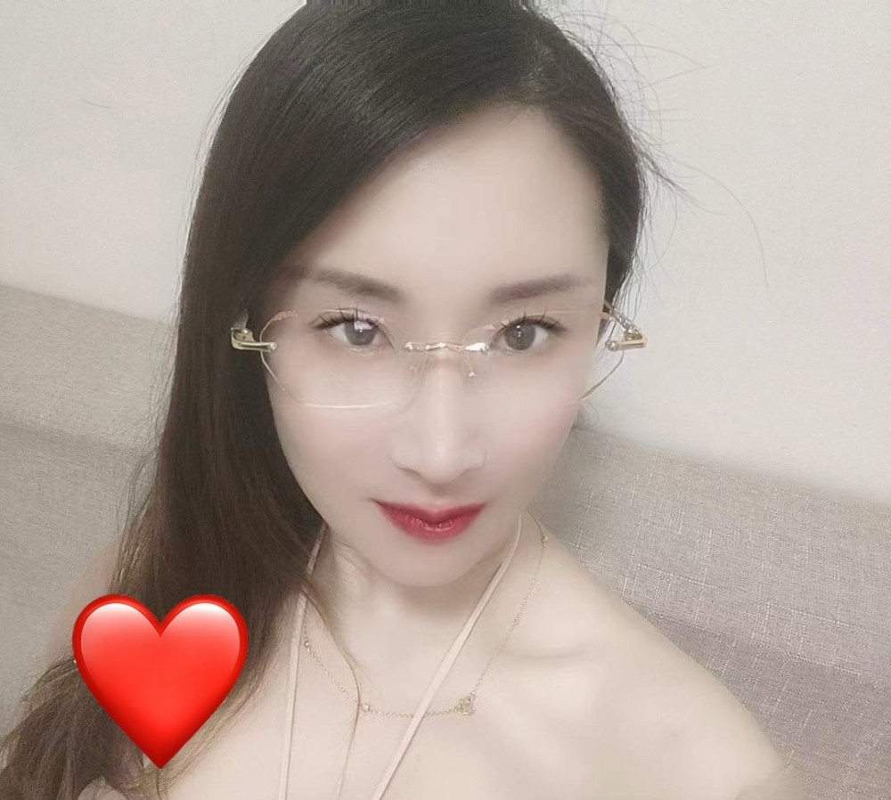 大兴服务型小姐姐