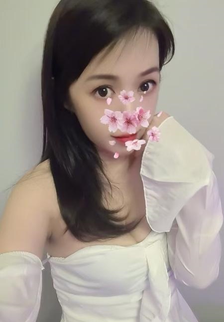成都姐妹花依灵儿