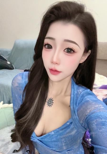 闵行小尤物青雪