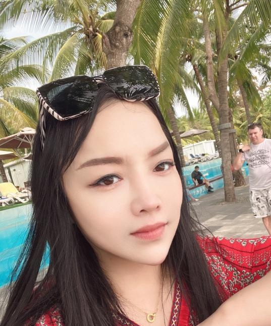 武昌大奶小姐姐
