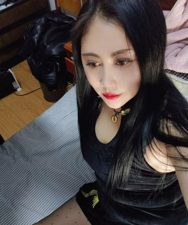 瑶海黑色妖姬