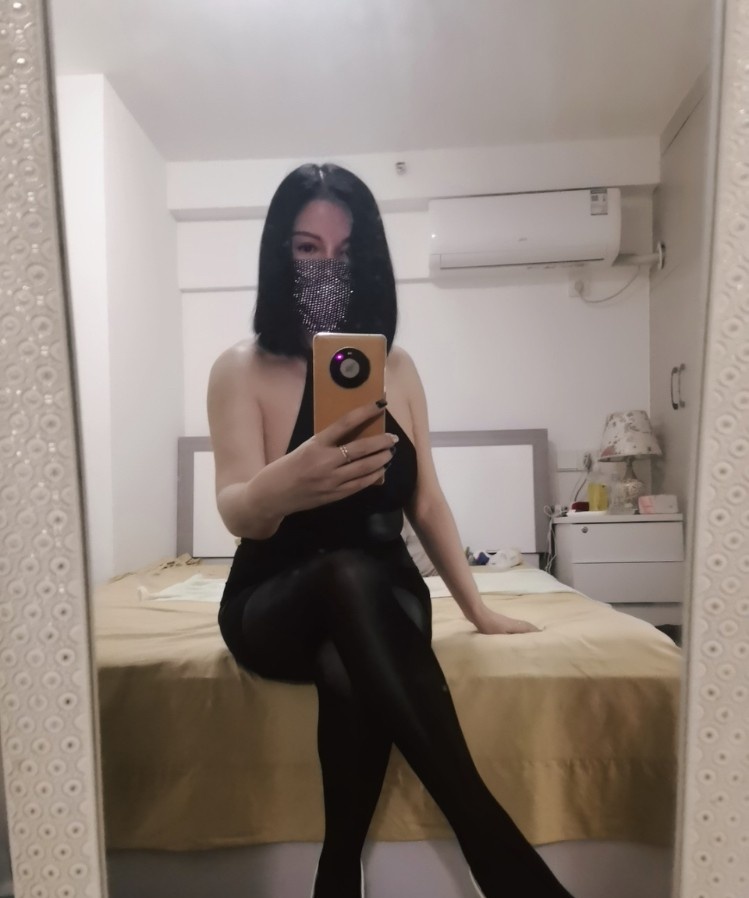 成都老凤艳艳