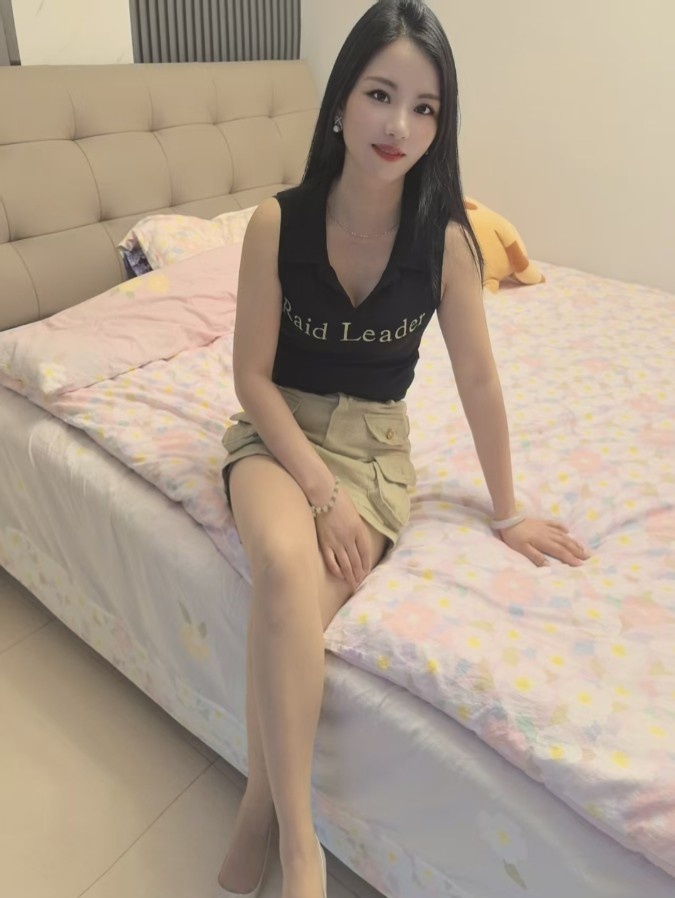 丝袜少妇