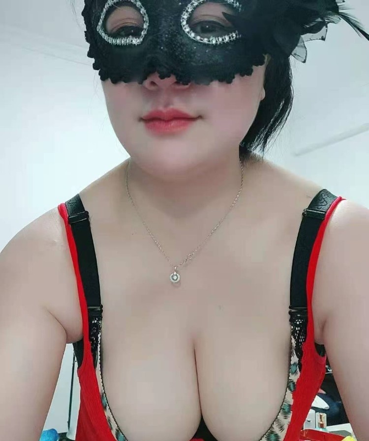 梅溪湖大波倩倩