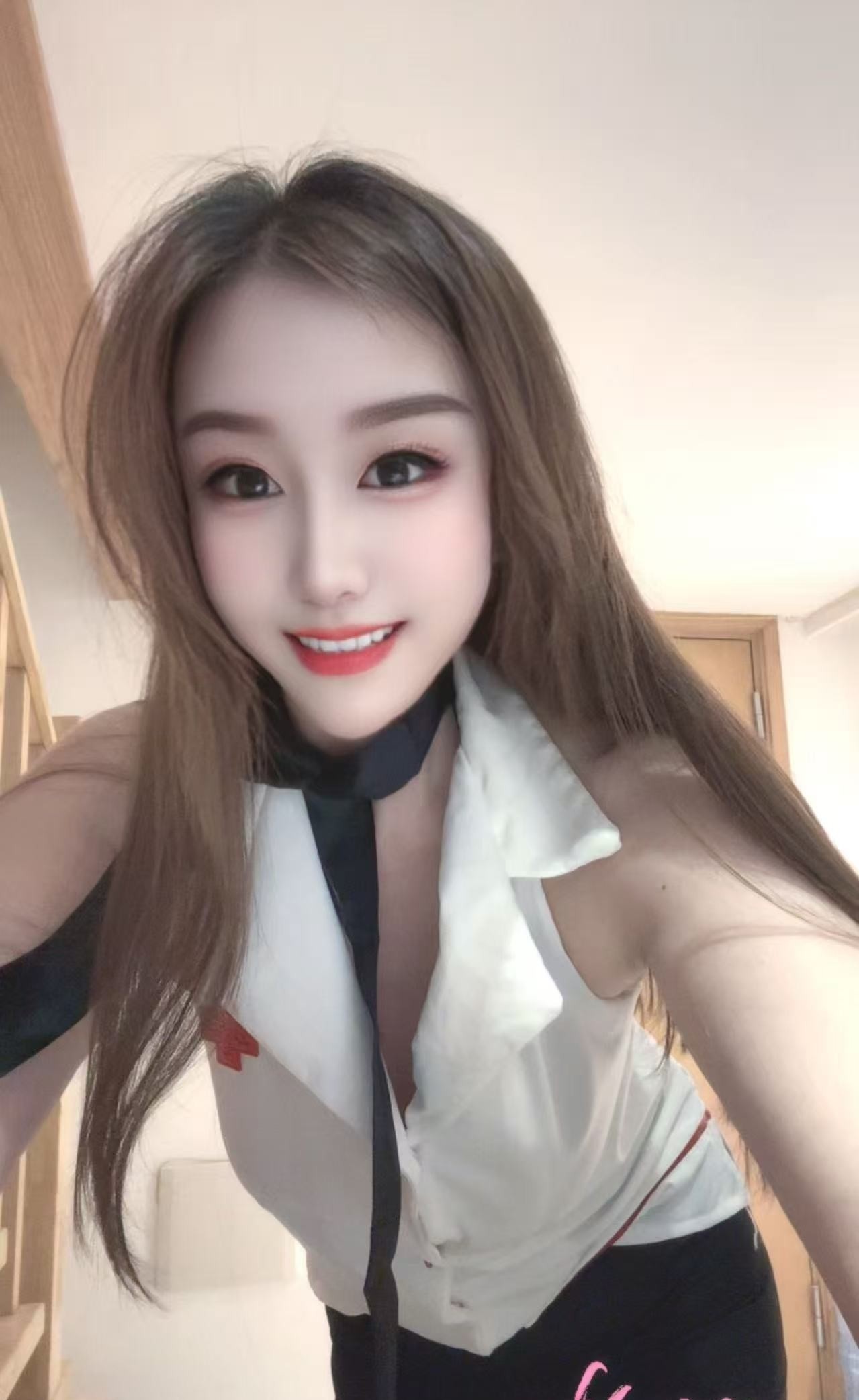 御姐感嘉佳老师