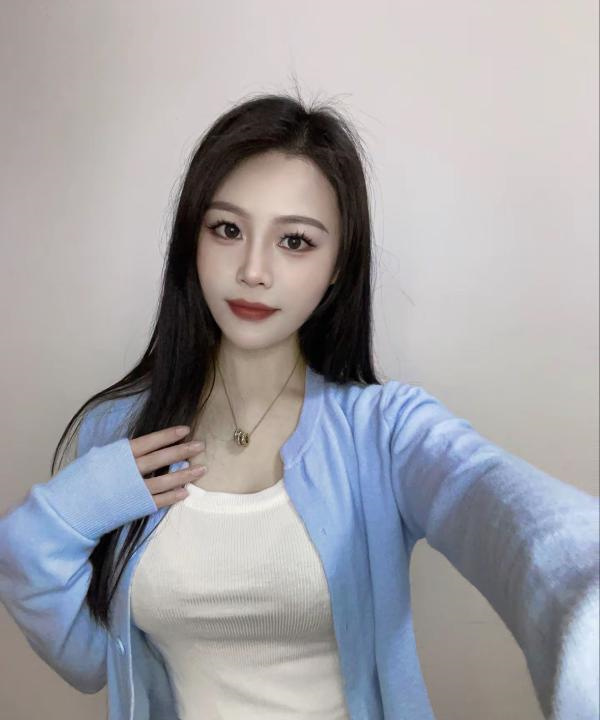 宝安气质性感美女