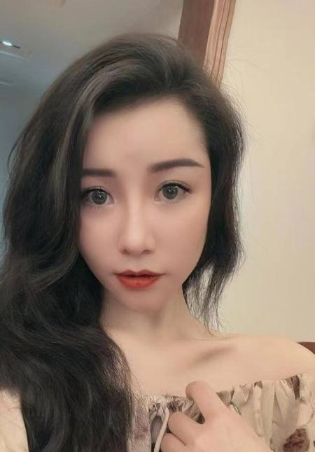 罗湖妩媚多多