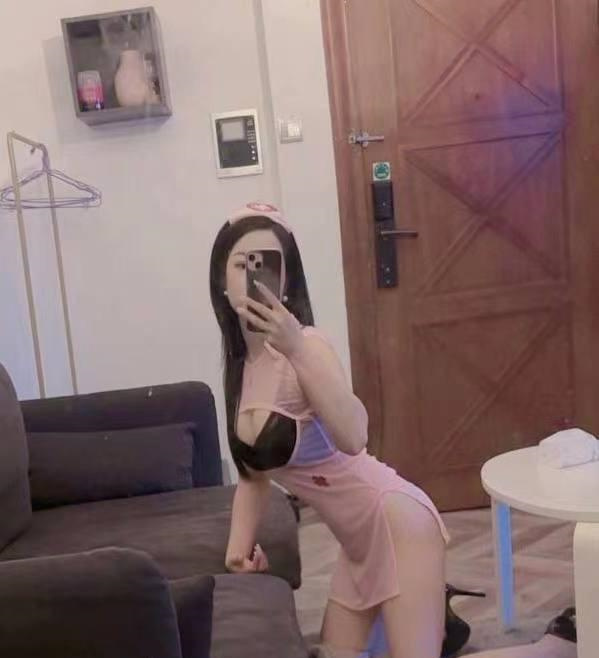 双流制服骚货御姐