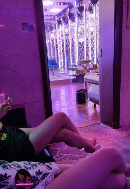 高端尤物粉嫩莞式