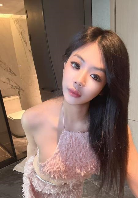 小骚货雅雅
