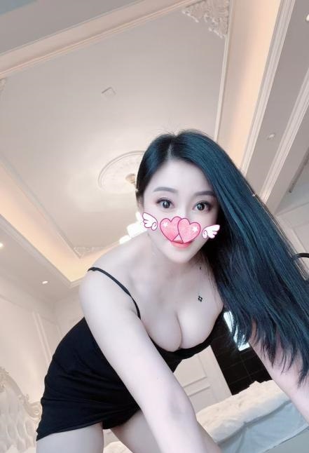 成都武侯姐妹花依晨