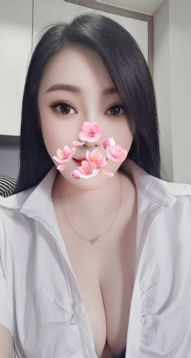 成都武侯姐妹花依晨