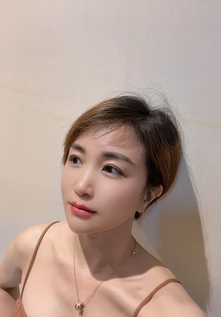余杭短发御姐