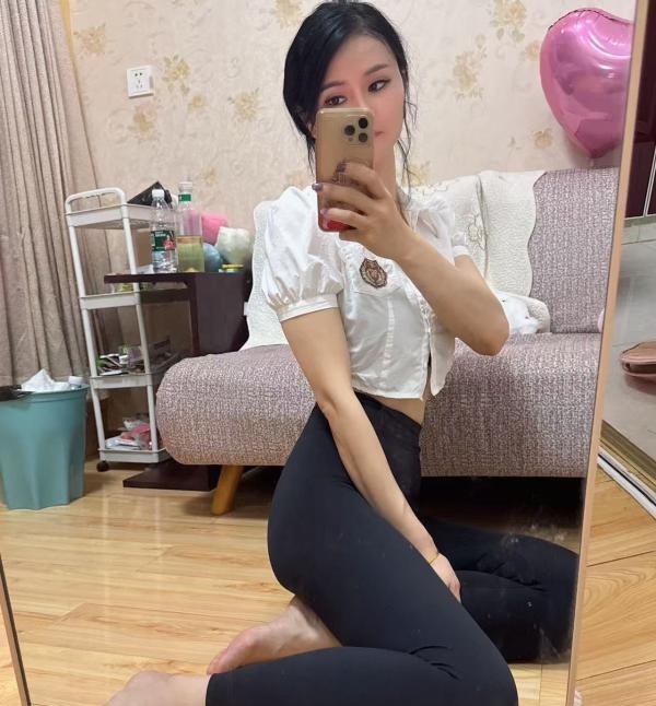 瑜伽一字马