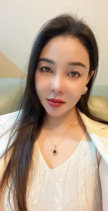 三刷服务系骚女小如