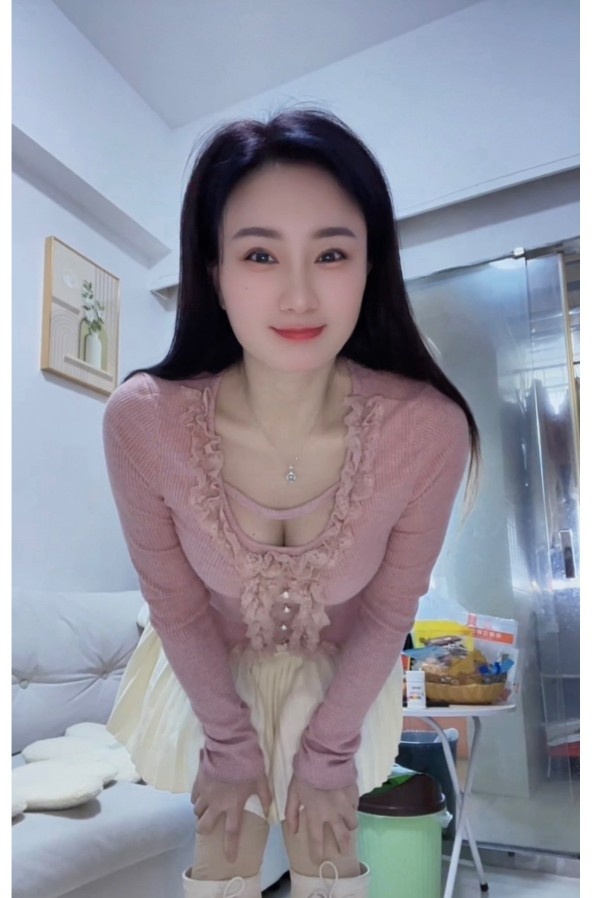 罗湖月儿