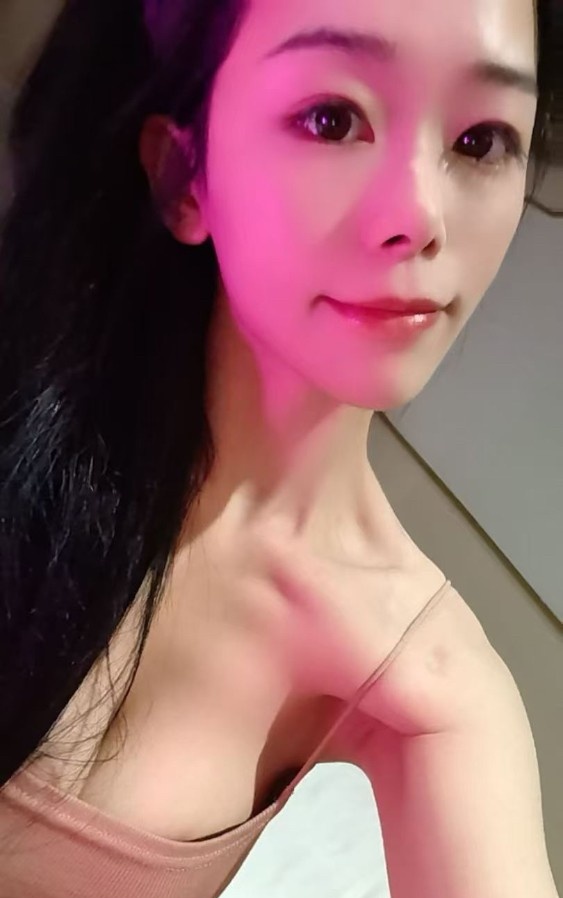青岛城阳小姐姐