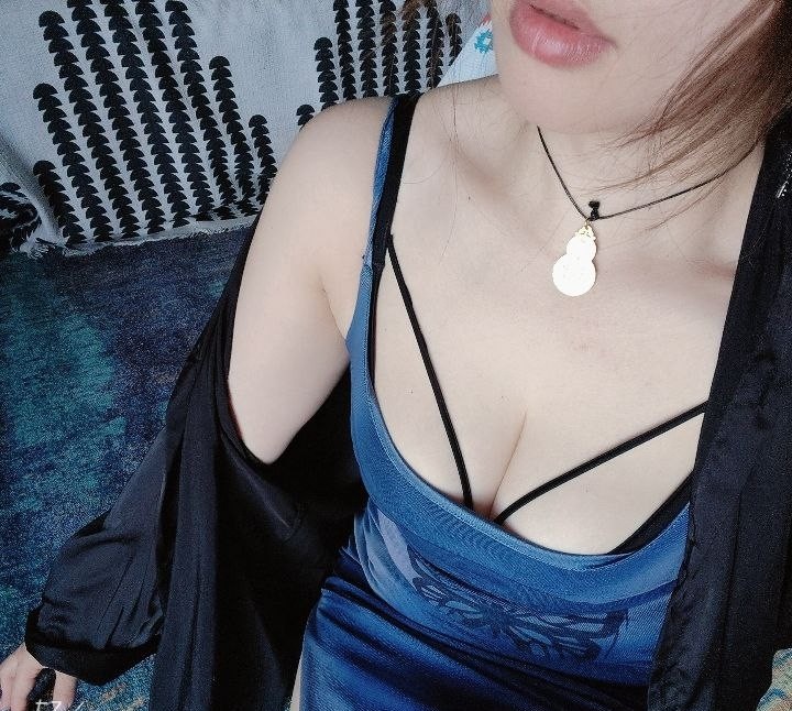 热情兼职姐姐