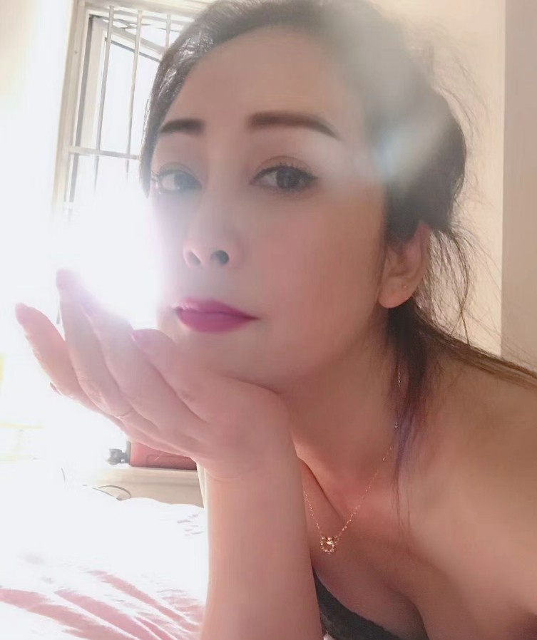 成华区骚鸡老师