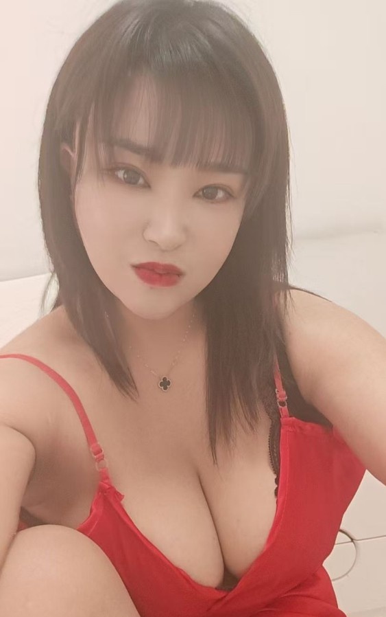 上粉下紧大熊熟女