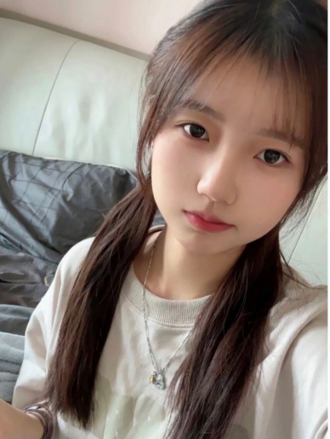 西安00后甜妹