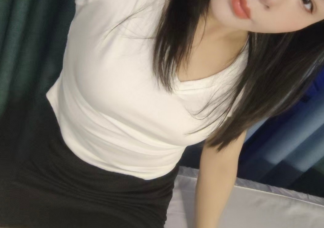 东吴北路的少妇