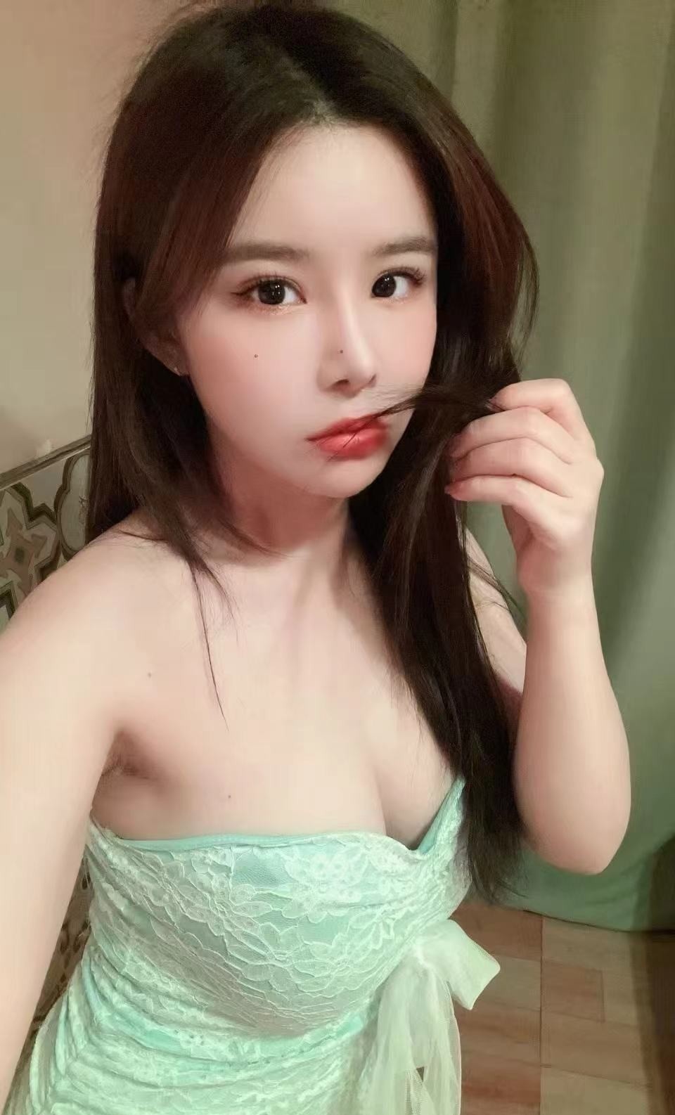 坂田美乳暖暖
