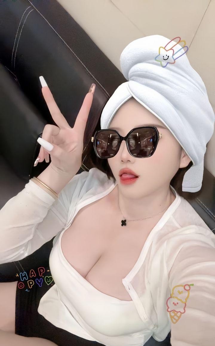 大波情瘾粉嫩风骚少妇