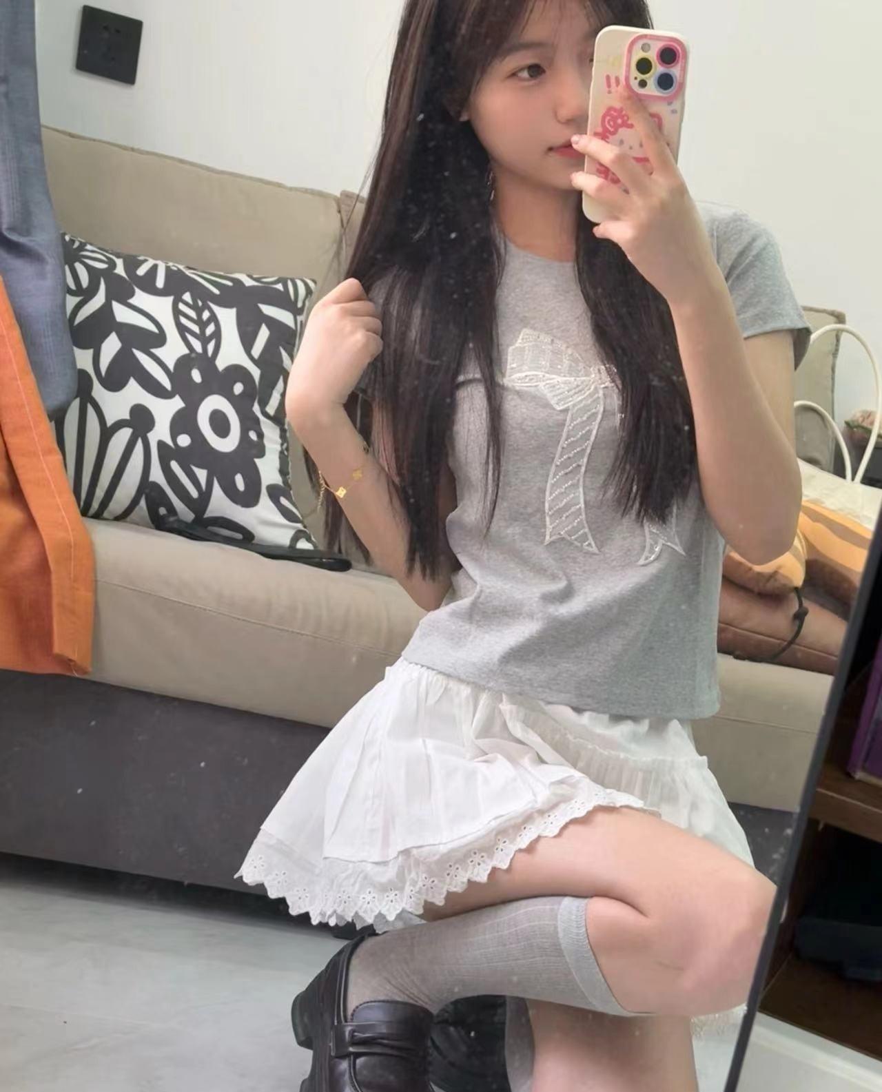 南山双马尾女孩