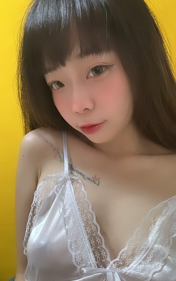 天河非主流嫩妹