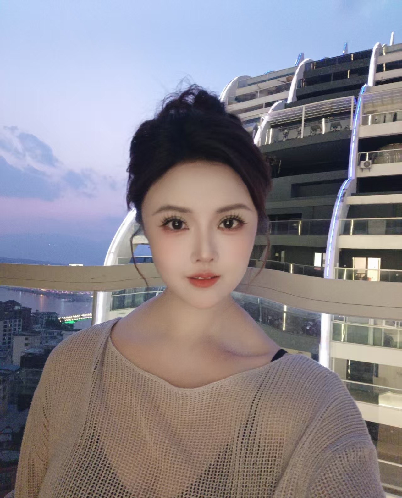 宝安颜值李一桐