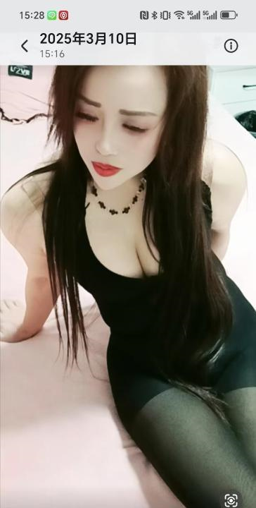 江宁泄火黑丝少妇