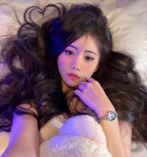 长腿细腰嫩妹