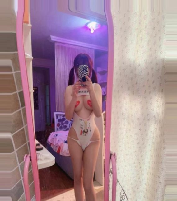 铁心桥大奶嫩妹