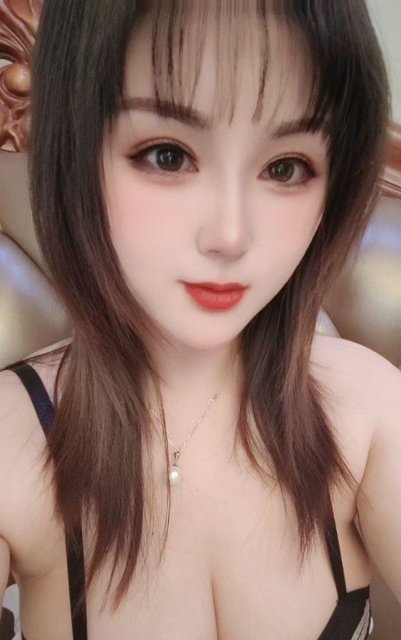 渝北翘臀安妮